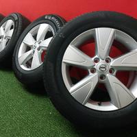 Cerchi Volvo XC40 Original Gomme Estive 235 60 17