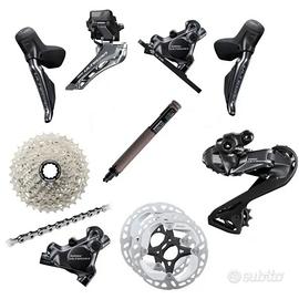 Gruppo Shimano Ultegra R8170 Di2 Disc 12v No Crank