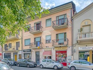 TRIFAMILIARE A CARMAGNOLA