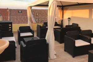 Uta. Locale commerciale uso Bar-Pub