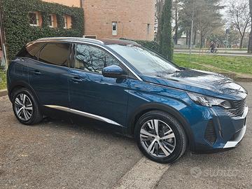 Peugeot 3008 plug in hybrid  225cv 2021 