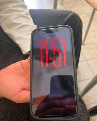 Iphone 17 foto in privato