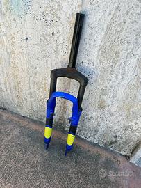 Forcella amortizzata per mtb