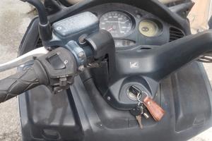 honda silver wing 400