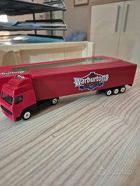 MODELLINO CAMION IN SCALA 1/76.