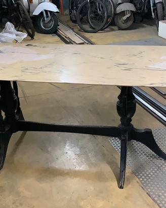 Pezzo arredo per intenditori
