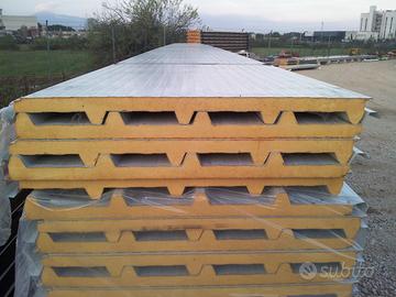 Pannelli grecati coibentati per COPERTURE