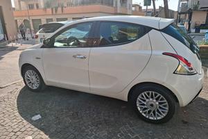 LANCIA YPSILON 3 SERIE FULL OPTIONAL GPL