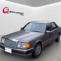 Mercedes-Benz E 250 CAMBIO MANUALE