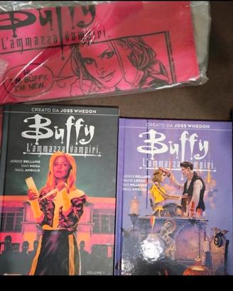 Buffy L'ammazzavampiri fumetto con borsa e spilla