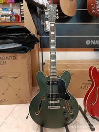 chitarra semiacustica 