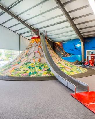Gioco Vulcano Playground con Arrampicata e Scivolo