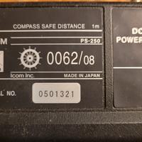 ICOM PS-250 alimentatore DC-DC