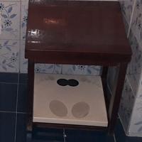 Sgabello in legno