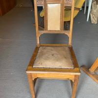 Sedia stile Luigi XVI in pelle con borchie