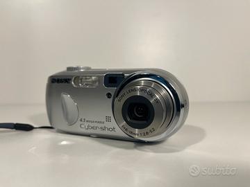 Sony Cyber-shot DSC-P73 Fotocamera Digitale