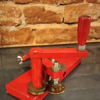 Macchina arriccia carta 