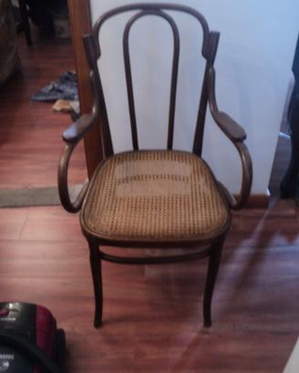 Poltrona thonet con paglia di vienna di epoca prim