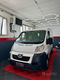 Peugeot Boxer 330 2.2 HDi/100CV PC-TM Furgone