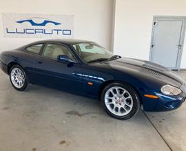 Jaguar xk8/xkr (x100) - 2000