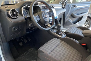 MG ZS 1.5 Benzina – 2024 – Confort – Manuale