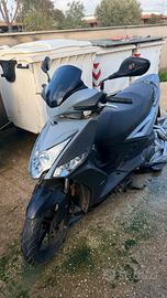 Kimco Agility 125 R16