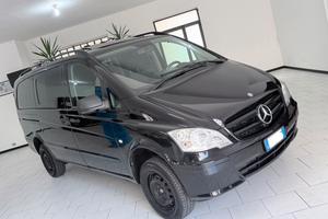 Mercede Vito 2.2 CDI Vetrato 5 posti 4x4 GANCIO TR