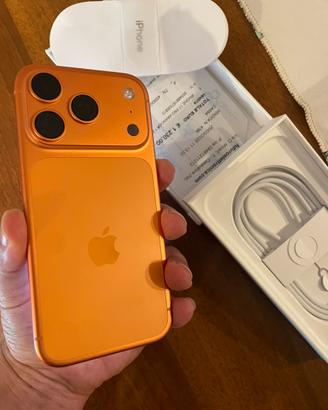 Iphone 17 Pro 256GB arancione cosmico NUOVO