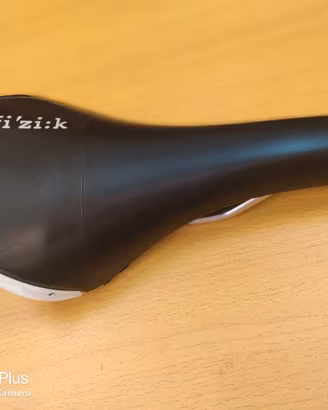 sella fizik aliante r3 in carbonio