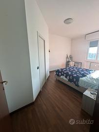 Ampio bilocale( box,cantina,solaio)- zona centrale