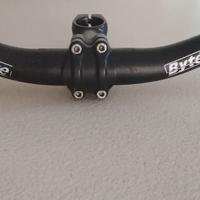 Manubrio Byte Riser 740 (Atala)