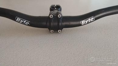 Manubrio Byte Riser 740 (Atala)