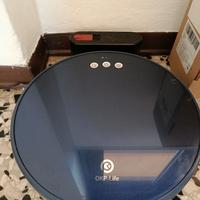 Robot aspirapolvere e lavaggio