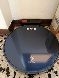 Robot aspirapolvere e lavaggio