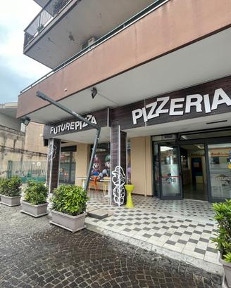Attivita' pizzeria zona nazionale - curti