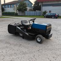 trattorino tagliaerba bicilindrico