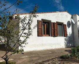 Villa indipendente vicino al mare -Tunaria(Arbus)