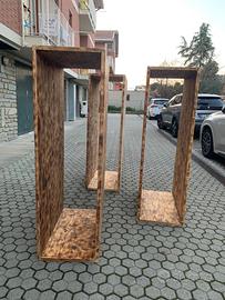 Tavoli di legno modulari