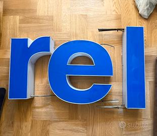Insegna lettere plexiglass R E L vintage