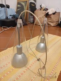 3 lampadari a sospensione. Coni in vetro