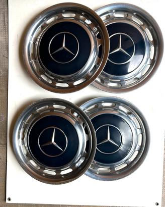 COPRIRUOTE MERCEDES 123 W