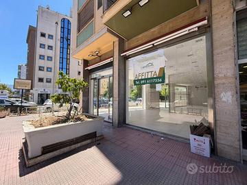 Immobile di 120 m² con 1 locale a Palermo
