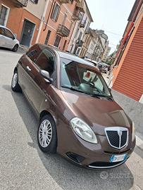 lancia ypsilon 1.2 benzina 