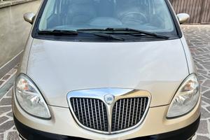 Lancia Musa 1.3 multi jet Platino