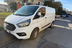 Ford Transit custom Ibrido