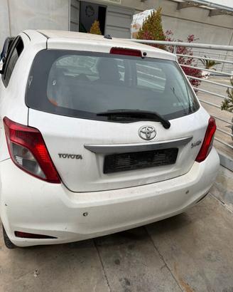 TOYOTA Yaris III Hatchback (XP13) 1.4 D Diesel (90