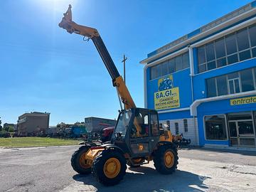 Telescopico JCB 526