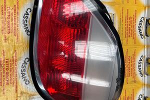 FARO POSTERIORE DESTRO OPEL ASTRA BERLINA ANNO:200