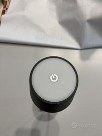 Lampada ricaricabile.