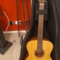 chitarra alvarez con custodia